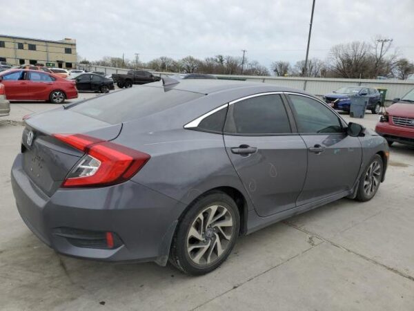 Honda Civic 2018 - 19XFC2F71JE040954