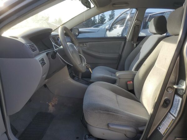 TOYOTA COROLLA GRAY - 1NXBR32E48Z051445