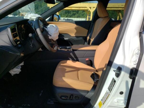 Lexus RX350H 2023 White — JTJCJBJA002010719