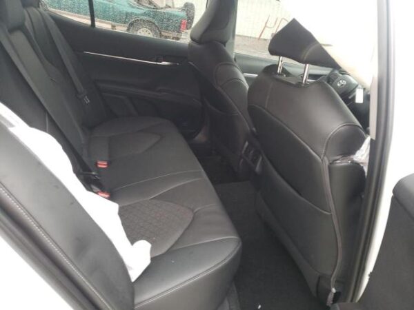 TOYOTA CAMRY XSE 2021 White — 4T1K61BK8MU047072