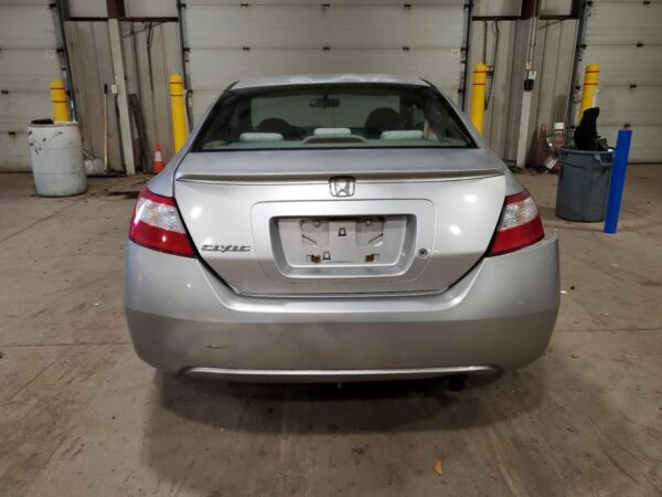 HONDA CIVIC SILVER - 2HGFG12626H557947