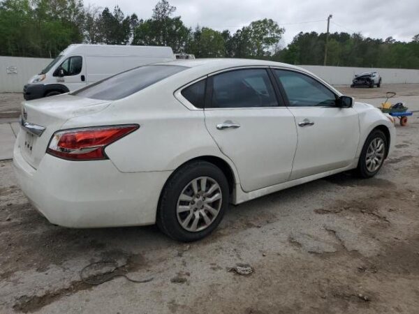 Nissan ALTIMA 2015 - 1N4AL3AP3FN894831