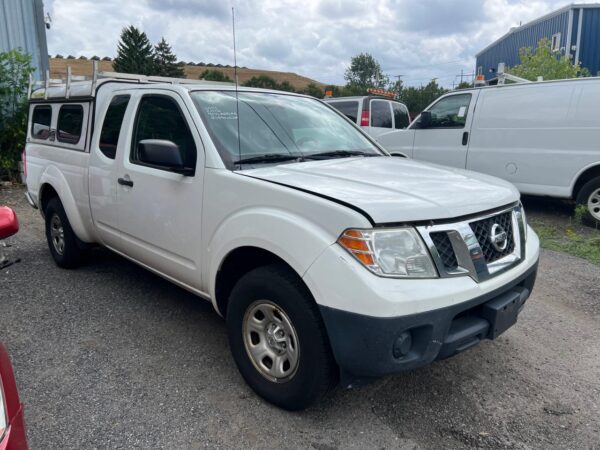 NISSAN FRONTIER WHITE - 1N6BD0CT8GN728873