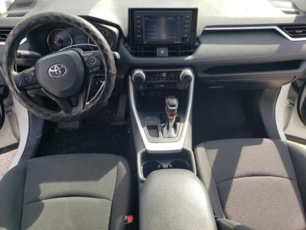 Toyota RAV4 2021 - 2T3K1RFV1MC163420