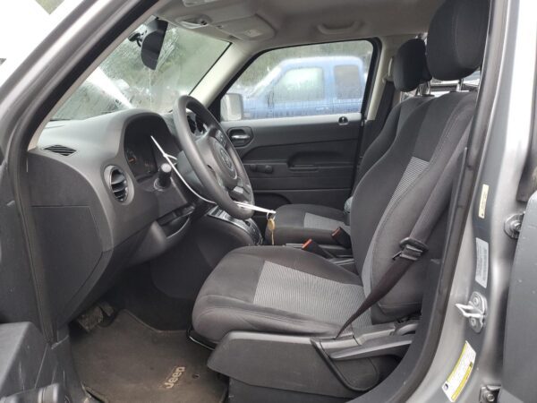 JEEP PATRIOT GRAY - 1C4NJRBB7FD183470