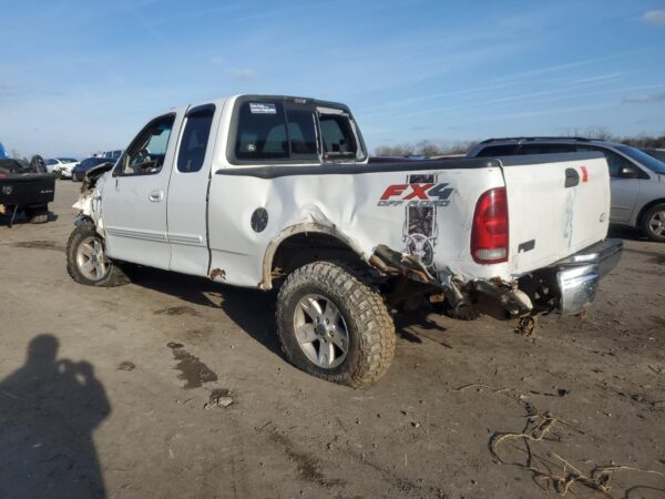 FORD F150 WHITE - 1FTRX18W22NA56755