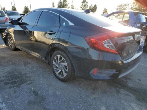 Honda Civic 2016 - 2HGFC2F83GH503460