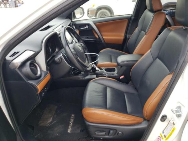 Toyota RAV4 2018 - JTMNFREV0JJ724621