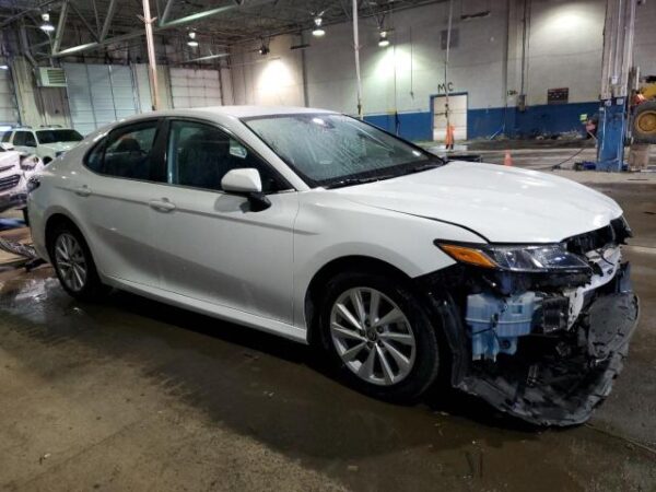 Toyota CAMRY 2022 - 4T1C11AKXNU623010