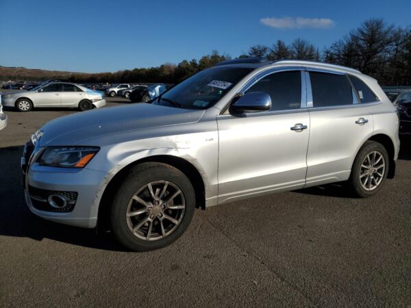 AUDI Q5 SILVER - WA1LFAFP0BA043430