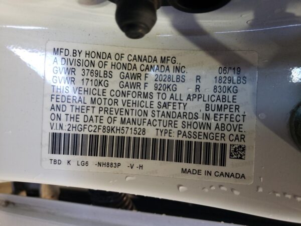 HONDA CIVIC WHITE - 2HGFC2F89KH571528