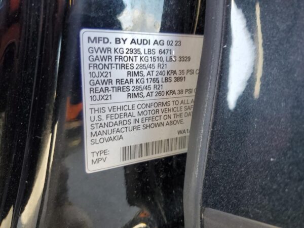 AUDI Q8 BLACK - WA1AVBF1XPD020187