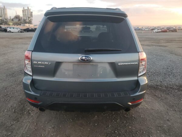 SUBARU FORESTER GRAY - JF2SH6DCXAH769148
