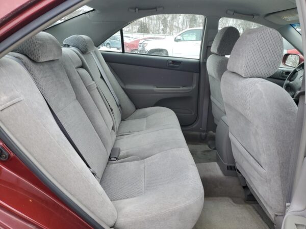 TOYOTA CAMRY MAROON - 4T1BE32K43U138739