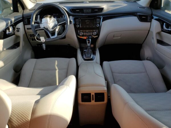 NISSAN ROGUE SILVER - JN1BJ1CP3KW219266