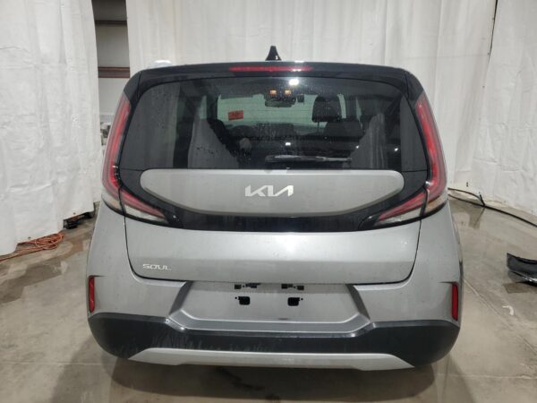 KIA SOUL GRAY - KNDJ23AU8P7885471