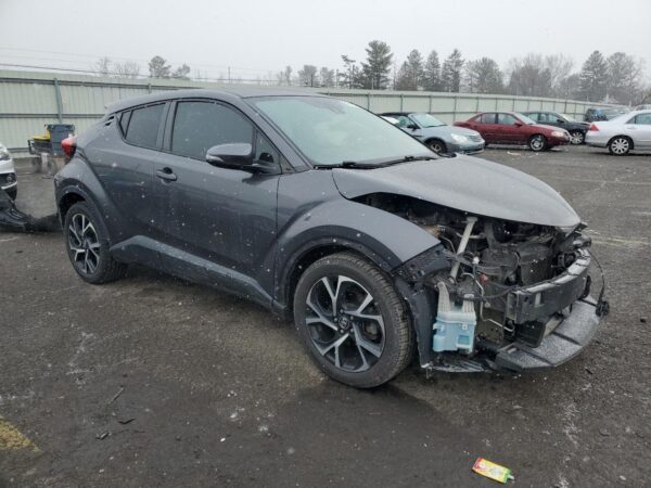 TOYOTA C-HR GRAY - NMTKHMBX4JR052439