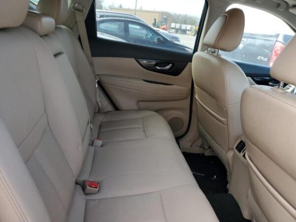 Nissan ROGUE 2018 - 5N1ET2MV4JC823377