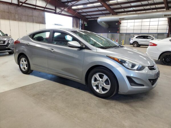 HYUNDAI ELANTRA SILVER - 5NPDH4AEXFH559336