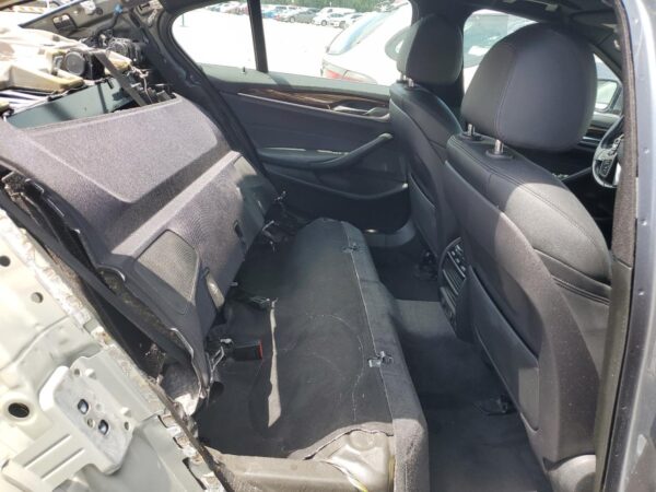BMW 5 SERIES GRAY - WBAJA5C58KWW49595