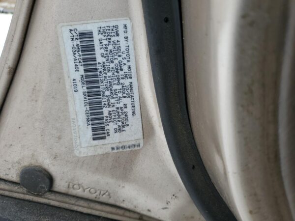 TOYOTA CAMRY GOLD - 4T1BG12KXTU817722