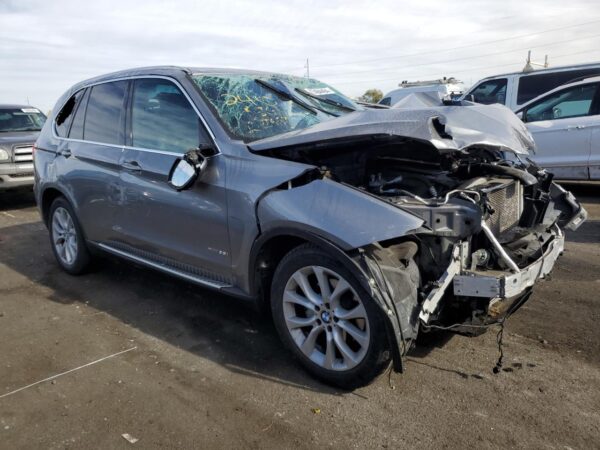 BMW X5 GRAY - 5UXKR0C57JL070387