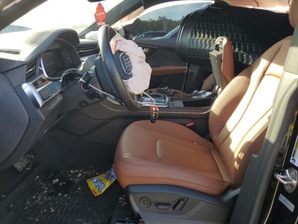AUDI Q8 BLACK - WA1AVBF1XPD020187