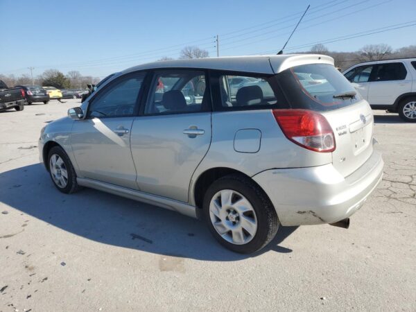 TOYOTA COROLLA SILVER - 2T1KR32E94C207409