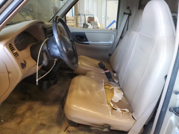 FORD RANGER TAN - 1FTYR10DX2PB45560