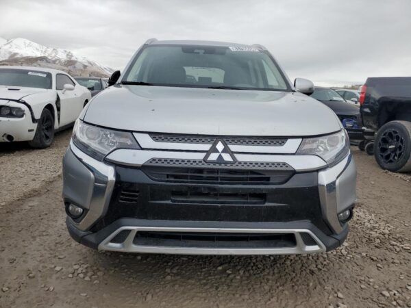 MITSUBISHI OUTLANDER SILVER - JA4AD3A38LZ035849