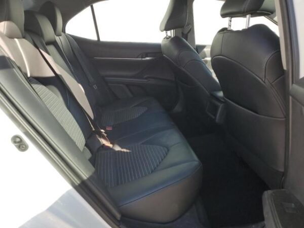 Toyota CAMRY 2021 - 4T1G11BKXMU023943