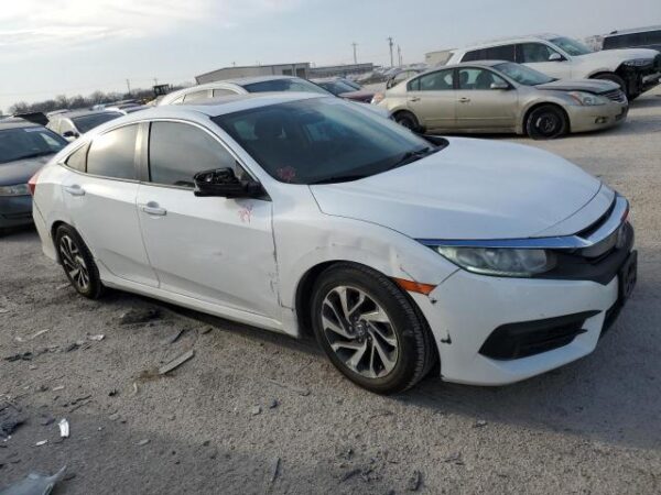 Honda Civic 2018 - 2HGFC2F79JH551589