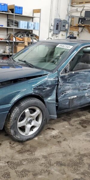 TOYOTA CAMRY GREEN - 4T1BF28K8WU068357
