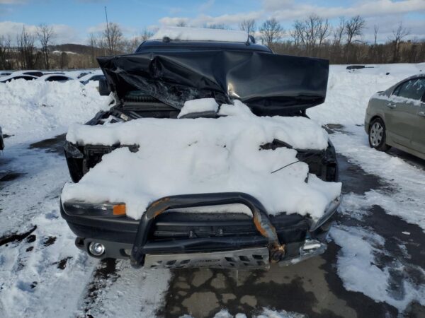 CHEVROLET TAHOE BLACK - 1GNEK13T35R157821
