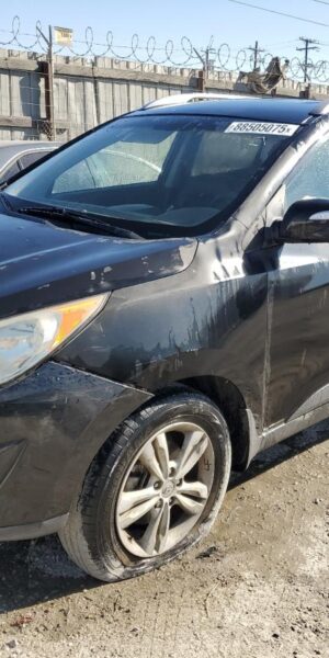 HYUNDAI TUCSON BLACK - KM8JU3AC7CU483112