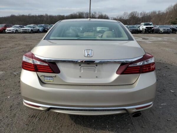 Honda Accord 2017 - 1HGCR2F87HA198756