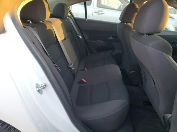 CHEVROLET CRUZE WHITE - 1G1PC5SB2F7238197
