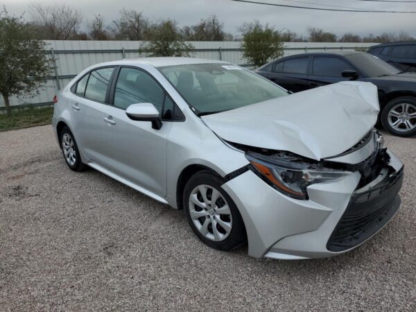 TOYOTA COROLLA SILVER - 5YFB4MDE1RP099361