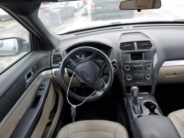 FORD EXPLORER SILVER - 1FM5K7B81JGC12566