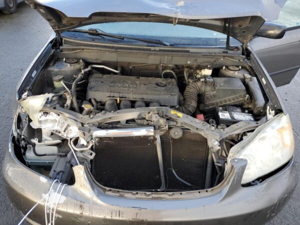 TOYOTA COROLLA GRAY - 1NXBR32E88Z941205
