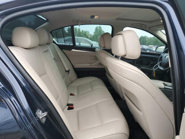 BMW 5 SERIES BLUE - WBAFU7C52BC873133