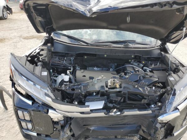 MITSUBISHI OUTLANDER BLACK - JA4ARUAU8RU010780