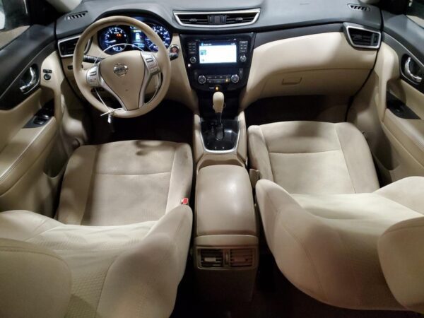 NISSAN ROGUE WHITE - 5N1AT2MV0FC760686