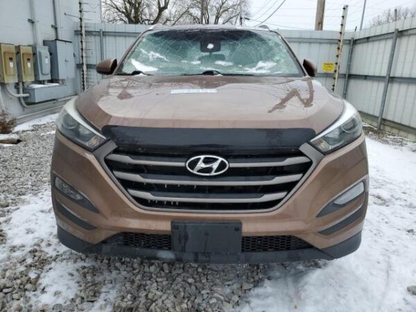 Hyundai Tucson 2016 - KM8J3CA47GU139278