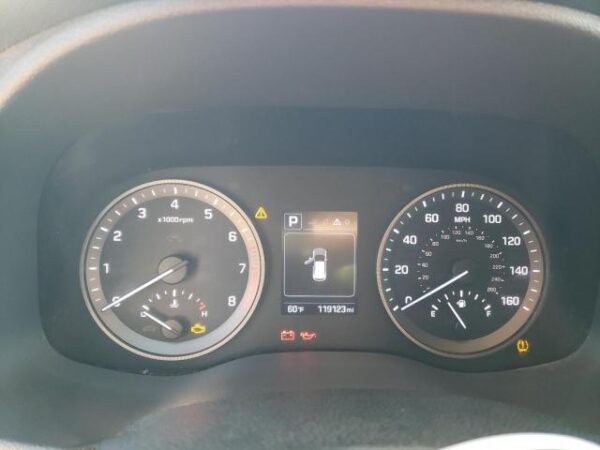 Hyundai Tucson 2017 - KM8J23A44HU253419