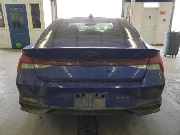 Hyundai Elantra 2022 - KMHLM4AG2NU296655