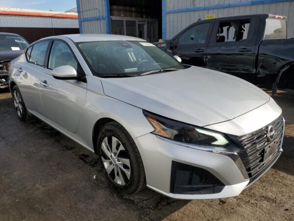 NISSAN ALTIMA SILVER - 1N4BL4BV6PN398074