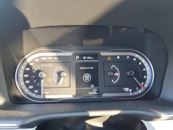 HYUNDAI TUCSON SILVER - 5NMJB3DE3RH300084