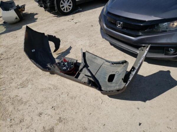 Honda Civic 2019 - 2HGFC2F84KH591542