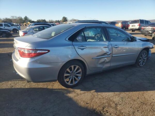 Toyota CAMRY 2017 - 4T1BF1FK5HU440012